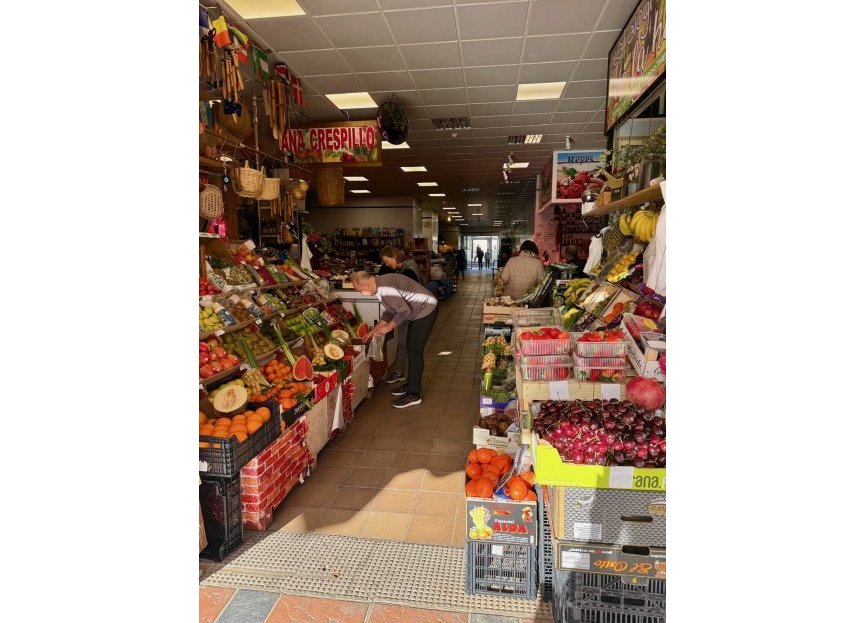 Resale - Apartment - Middle Floor Apartment - Fuengirola - Fuengirola Centro