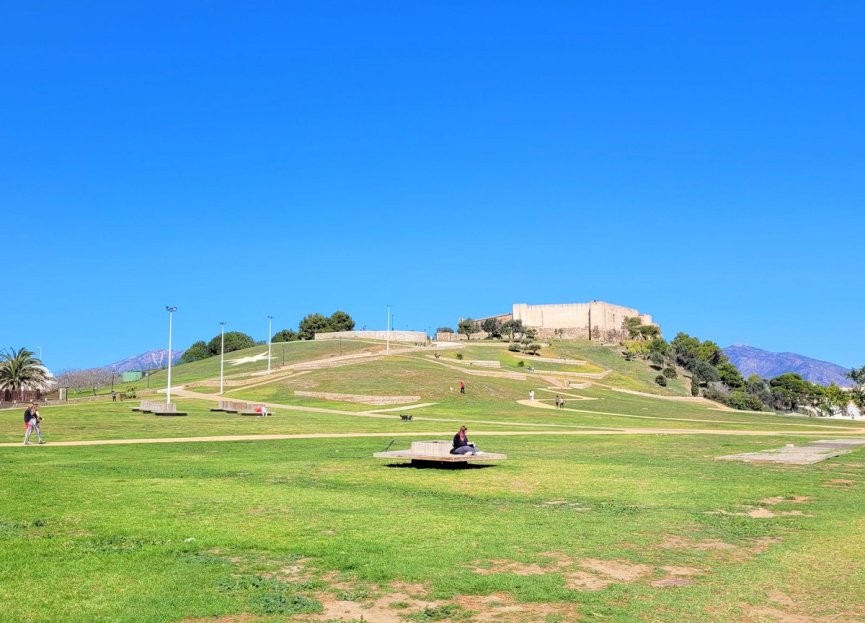 Resale - Apartment - Penthouse - Fuengirola - Fuengirola Centro