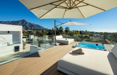 Resale - House - Detached Villa - Marbella - Nueva Andalucia