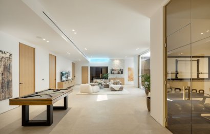 Resale - House - Detached Villa - Marbella - Nueva Andalucia