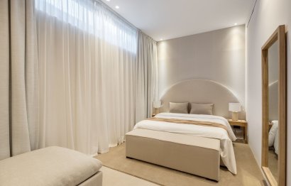 Resale - House - Detached Villa - Marbella - Nueva Andalucia