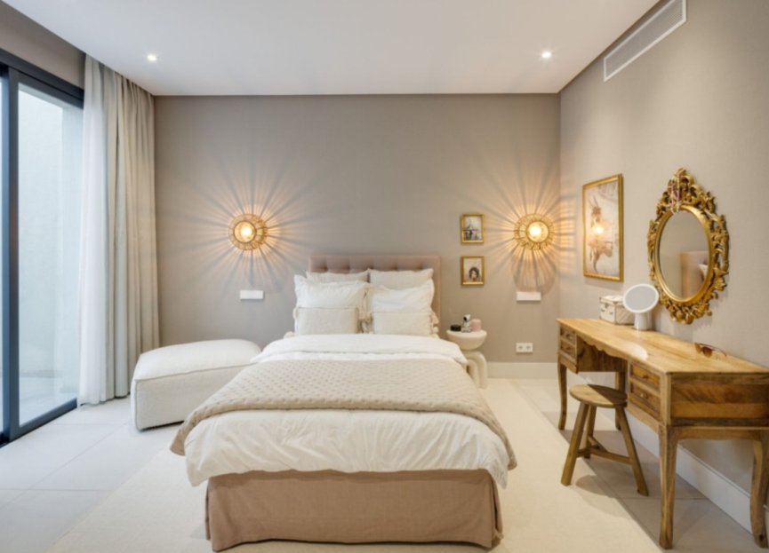 Resale - House - Detached Villa - Marbella - Marbella Centro