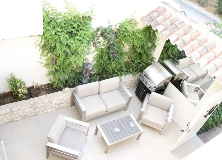 Resale - House - Townhouse - Marbella - Nueva Andalucia