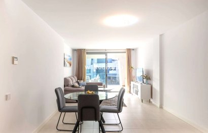 Resale - Apartment - Middle Floor Apartment - Estepona - Selwo