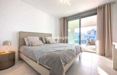 Resale - Apartment - Middle Floor Apartment - Estepona - Selwo