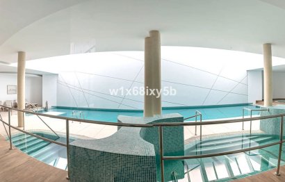 Resale - Apartment - Middle Floor Apartment - Estepona - Selwo