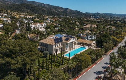 Resale - House - Detached Villa - Marbella - Sierra Blanca