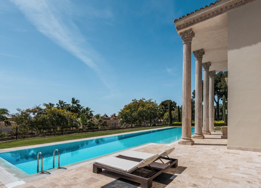 Resale - House - Detached Villa - Marbella - Sierra Blanca