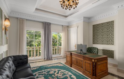 Resale - House - Detached Villa - Marbella - Sierra Blanca