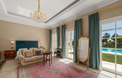 Resale - House - Detached Villa - Marbella - Sierra Blanca