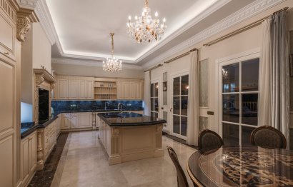 Resale - House - Detached Villa - Marbella - Sierra Blanca