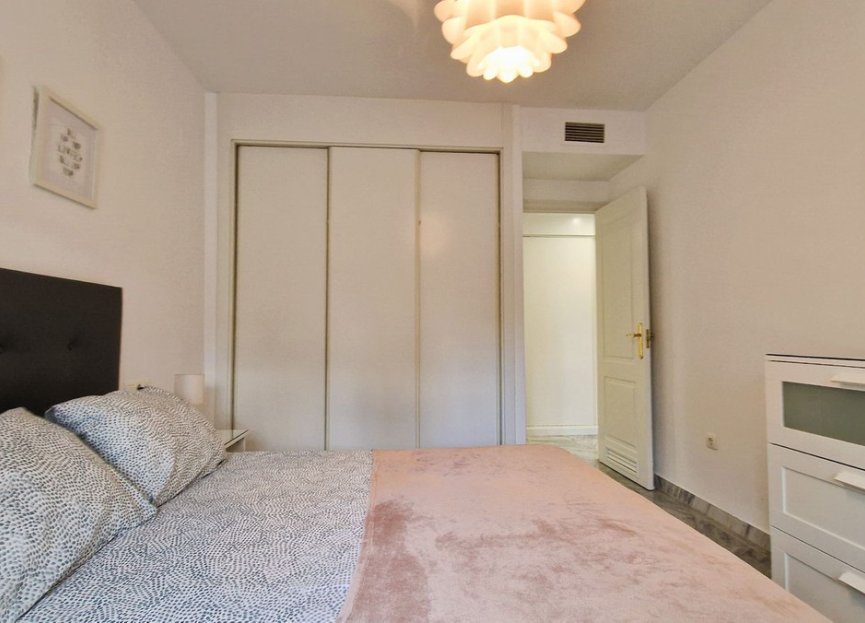 Resale - Apartment - Middle Floor Apartment - Marbella - San Pedro De Alcantara