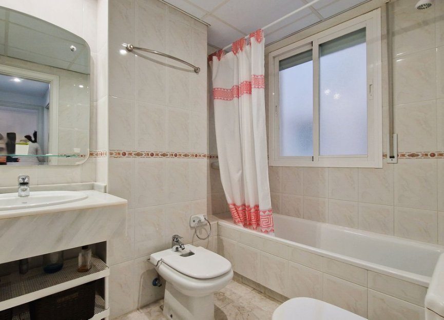 Resale - Apartment - Middle Floor Apartment - Marbella - San Pedro De Alcantara