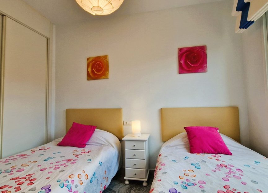 Resale - Apartment - Middle Floor Apartment - Marbella - San Pedro De Alcantara