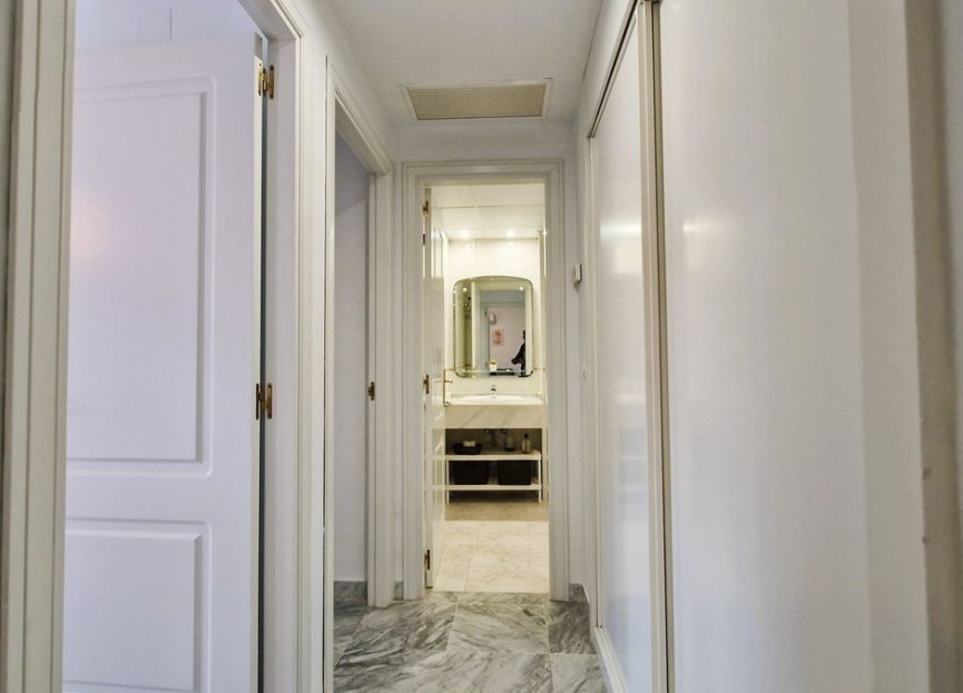 Resale - Apartment - Middle Floor Apartment - Marbella - San Pedro De Alcantara
