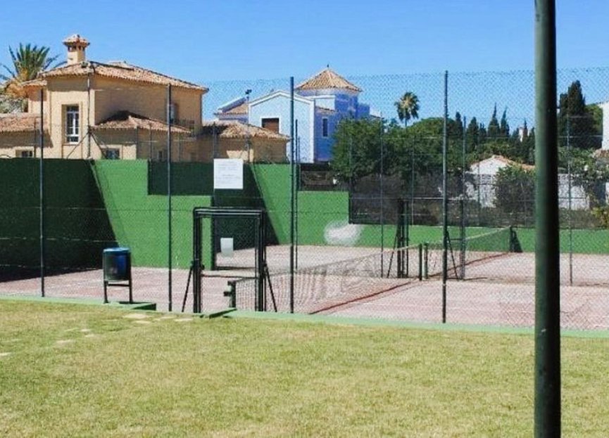 Resale - Apartment - Middle Floor Apartment - Marbella - San Pedro De Alcantara