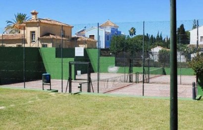 Resale - Apartment - Middle Floor Apartment - Marbella - San Pedro De Alcantara