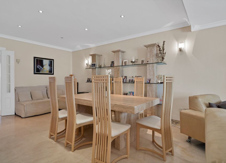 Resale - Ground floor apartment - Estepona - New Golden Mile