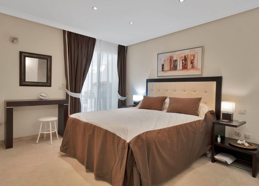 Resale - Ground floor apartment - Estepona - New Golden Mile