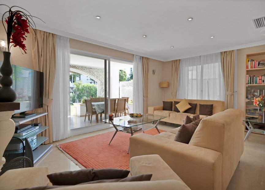 Resale - Ground floor apartment - Estepona - New Golden Mile