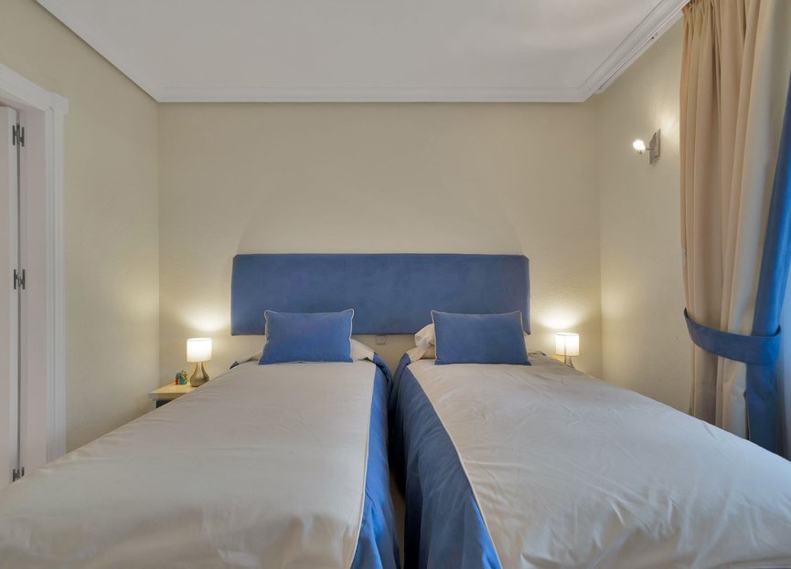 Resale - Ground floor apartment - Estepona - New Golden Mile