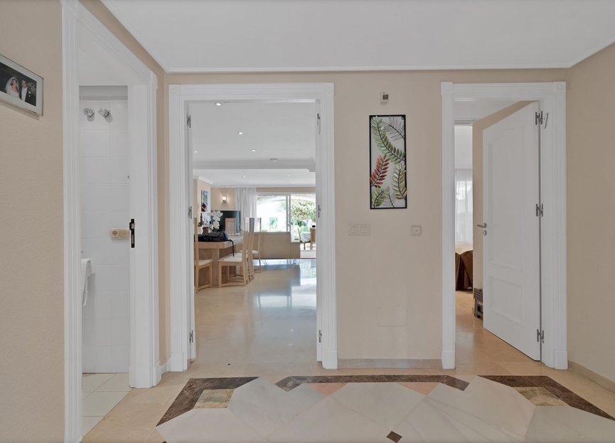 Resale - Ground floor apartment - Estepona - New Golden Mile