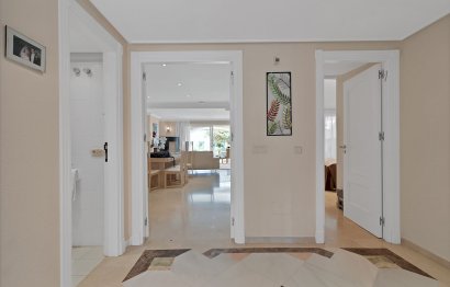 Resale - Ground floor apartment - Estepona - New Golden Mile