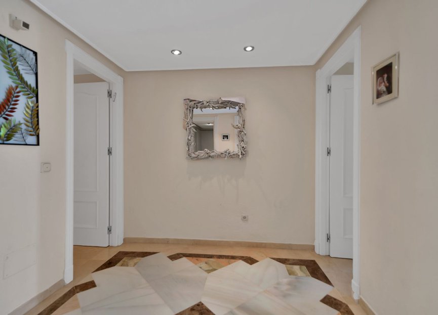 Resale - Ground floor apartment - Estepona - New Golden Mile