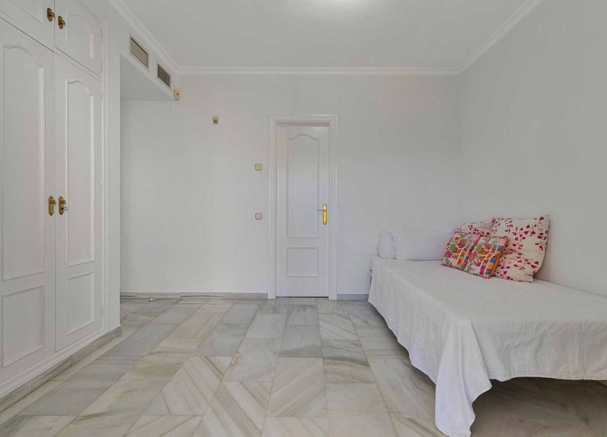 Reventa - House - Townhouse - Estepona - Estepona Centro