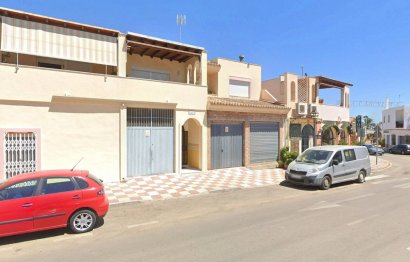 Resale - Apartment - Middle Floor Apartment - Estepona - Cancelada