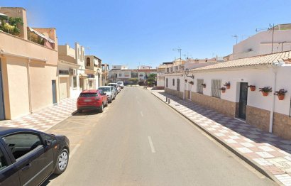 Resale - Apartment - Middle Floor Apartment - Estepona - Cancelada