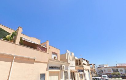 Resale - Apartment - Middle Floor Apartment - Estepona - Cancelada