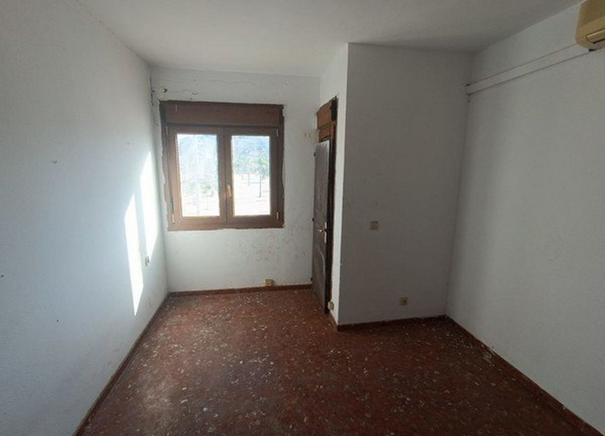 Resale - Apartment - Middle Floor Apartment - Estepona - Cancelada