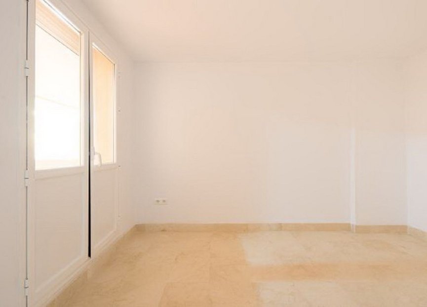 Reventa - Ground floor apartment - Marbella - Marbella Centro