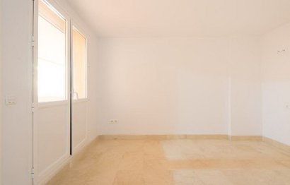 Reventa - Ground floor apartment - Marbella - Marbella Centro