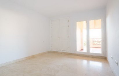 Reventa - Ground floor apartment - Marbella - Marbella Centro