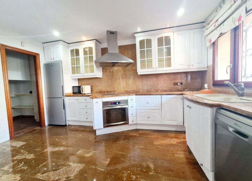 Resale - House - Semi-Detached House - Fuengirola - Fuengirola Centro