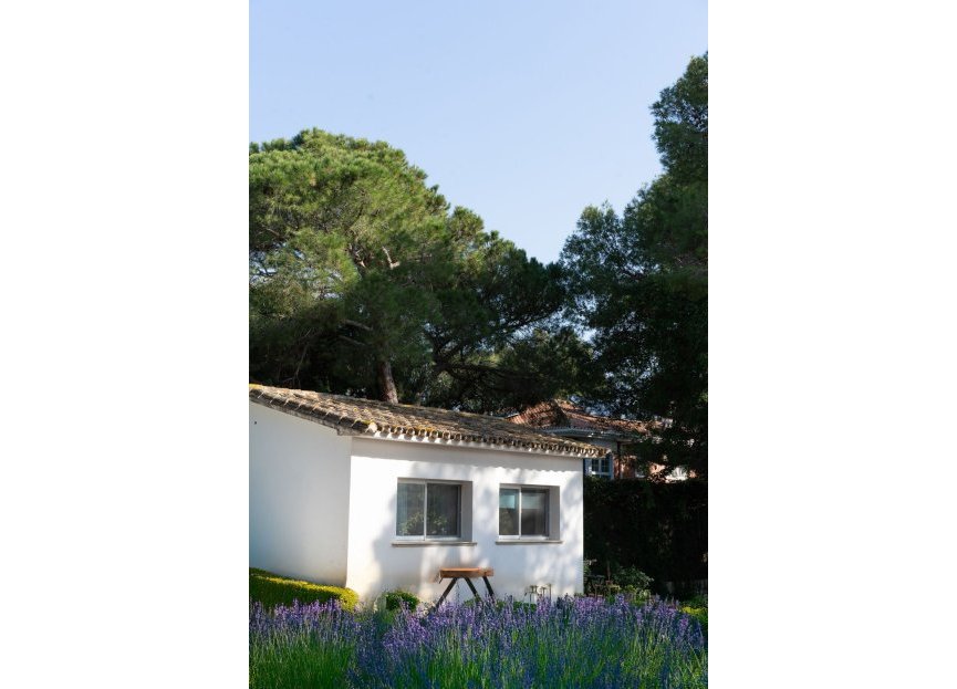 Resale - House - Detached Villa - Marbella - Las Chapas