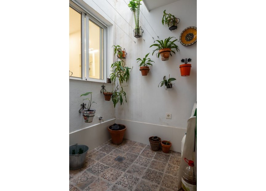 Resale - House - Townhouse - Estepona - Estepona Centro