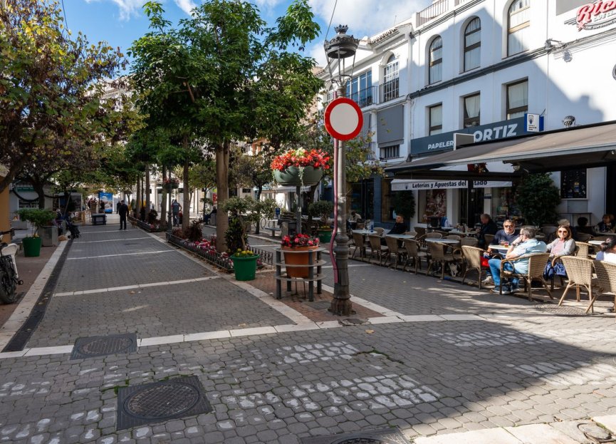 Resale - House - Townhouse - Estepona - Estepona Centro