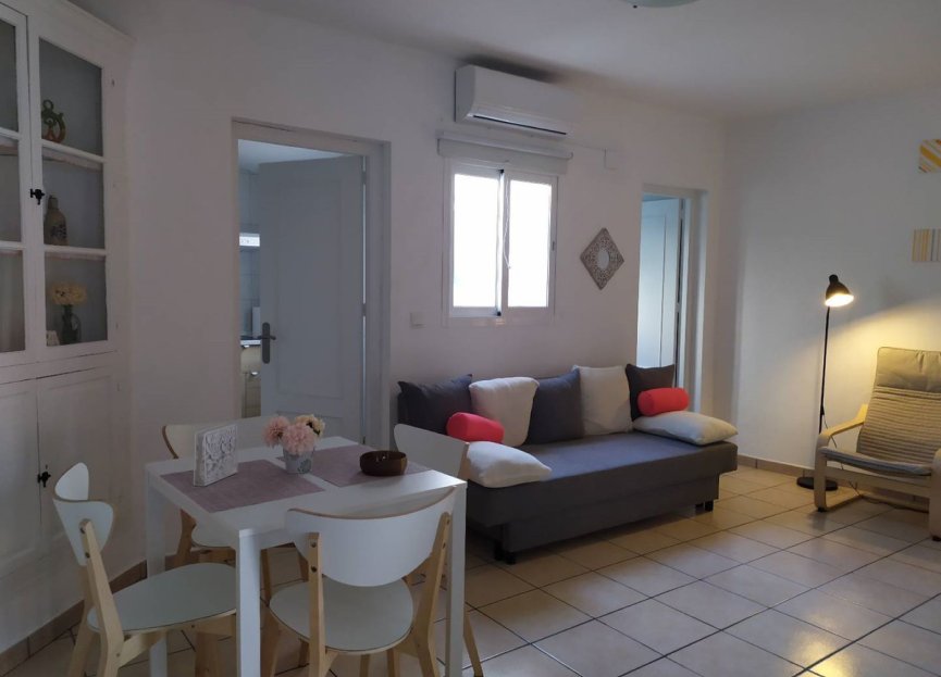 Resale - House - Townhouse - Estepona - Estepona Centro