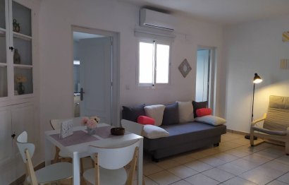 Resale - House - Townhouse - Estepona - Estepona Centro