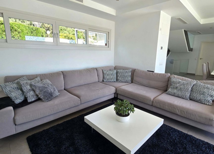 Resale - House - Detached Villa - Fuengirola - Torreblanca