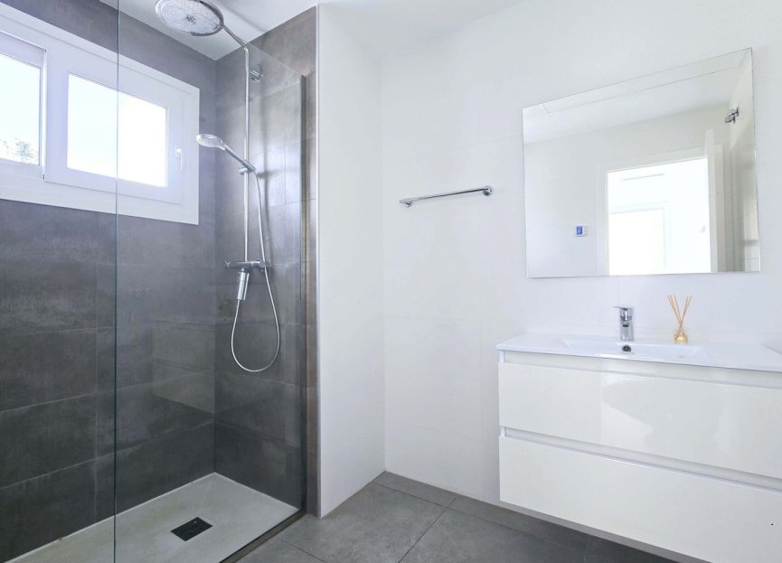 Resale - House - Detached Villa - Fuengirola - Torreblanca