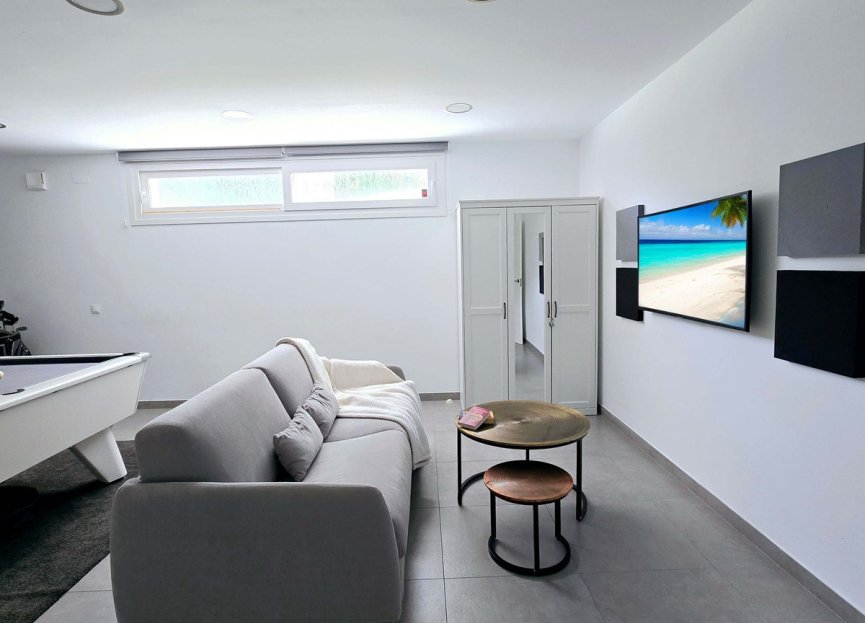 Resale - House - Detached Villa - Fuengirola - Torreblanca