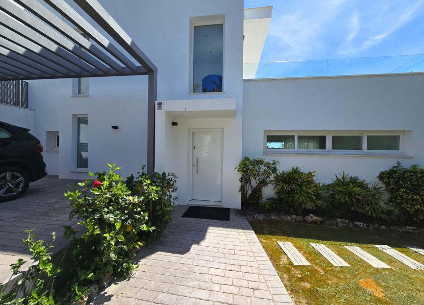 Resale - House - Detached Villa - Fuengirola - Torreblanca