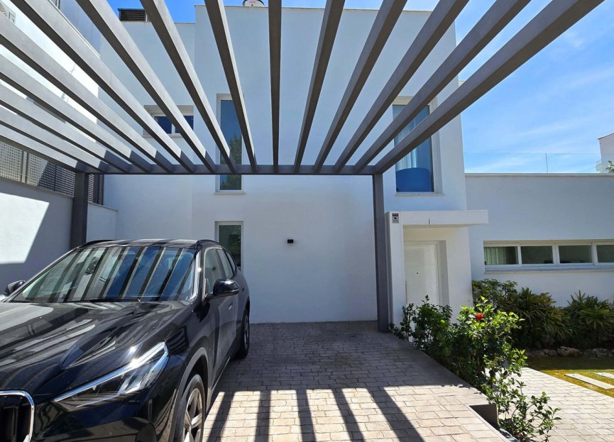 Resale - House - Detached Villa - Fuengirola - Torreblanca