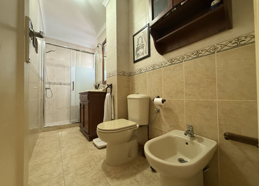 Resale - Apartment - Middle Floor Apartment - Marbella - Marbella Centro