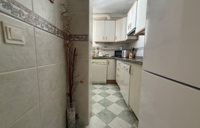 Resale - Apartment - Middle Floor Apartment - Marbella - Marbella Centro