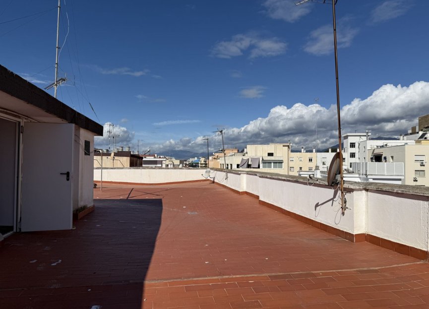 Resale - Apartment - Middle Floor Apartment - Marbella - Marbella Centro